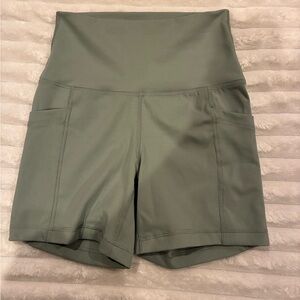 90 Degree By Reflex Sage Green Bike Shorts